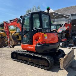 Kubota KX057-4